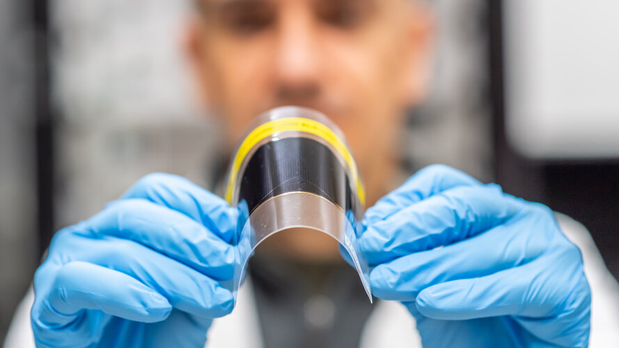 Bendy, ultra-thin solar cell