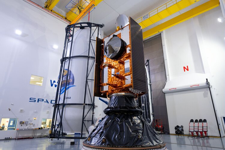 Copernicus Sentinel-6 Michael Freilich ready for encapsulation