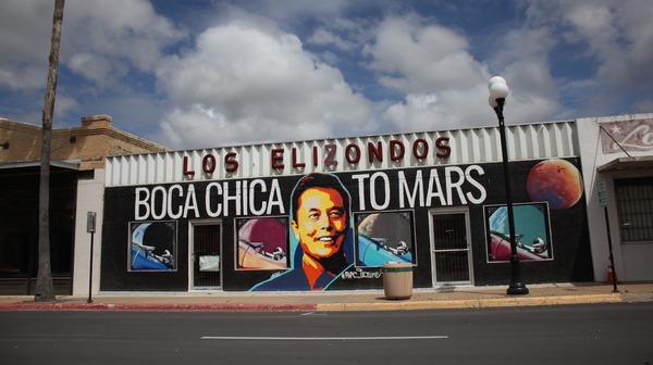 A mural of Elon Musk in downtown Brownsville by Alexander Gonzalez-Hernandez.