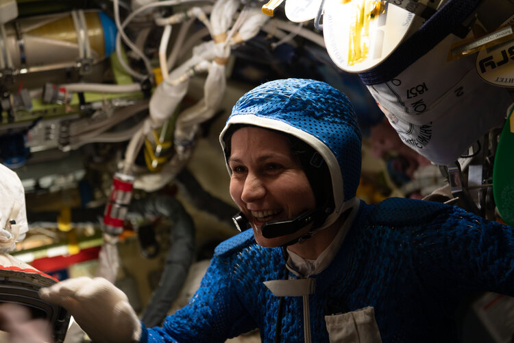 Samantha Cristoforetti prepares for spacewalk