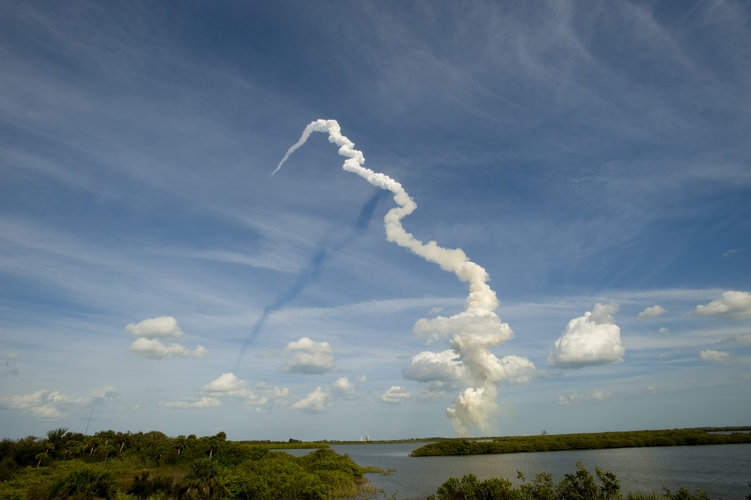 Atlantis lifts off